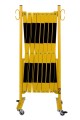 Zapora-rozkladana-na-kolkach-zolta-czarna-400cm